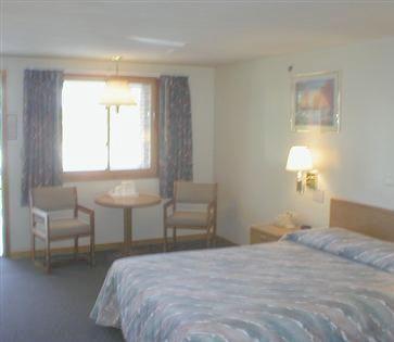 Americas Best Value Inn Biddeford Room photo